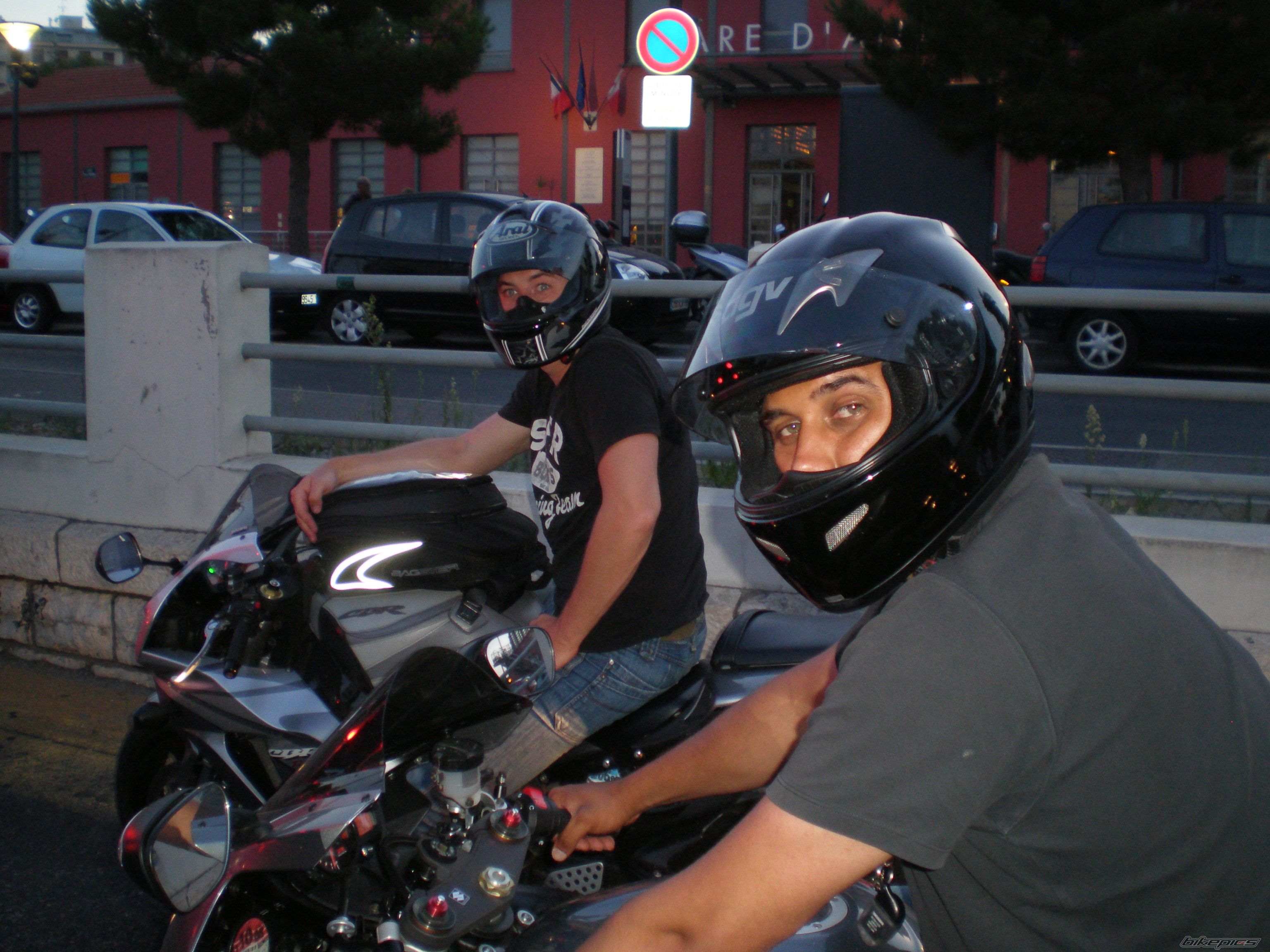 Photo 1511833