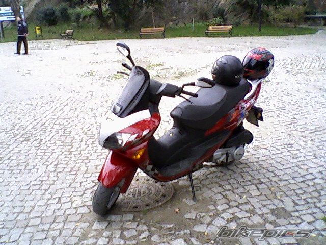 Photo 1512092