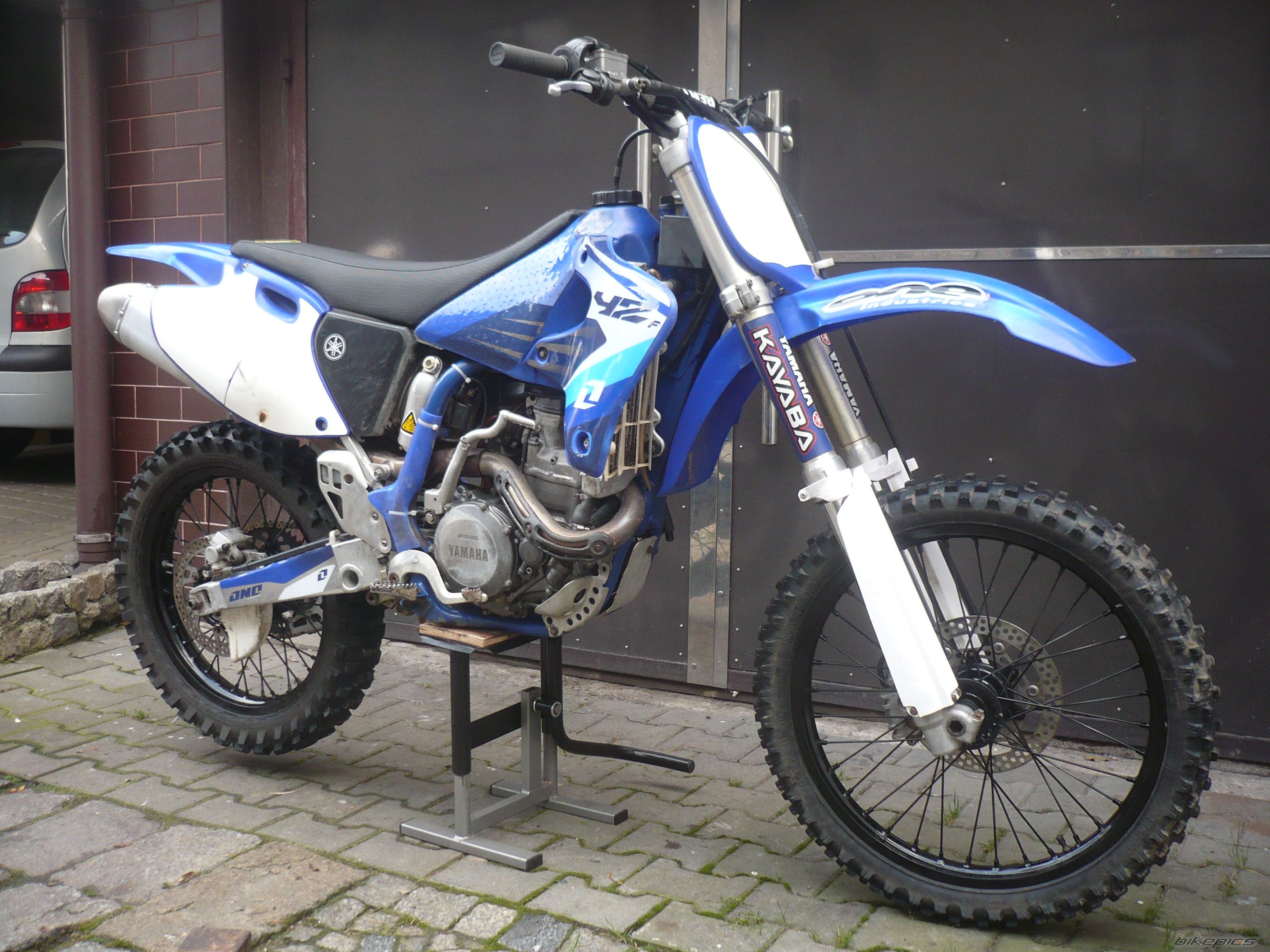 Photo 1512146