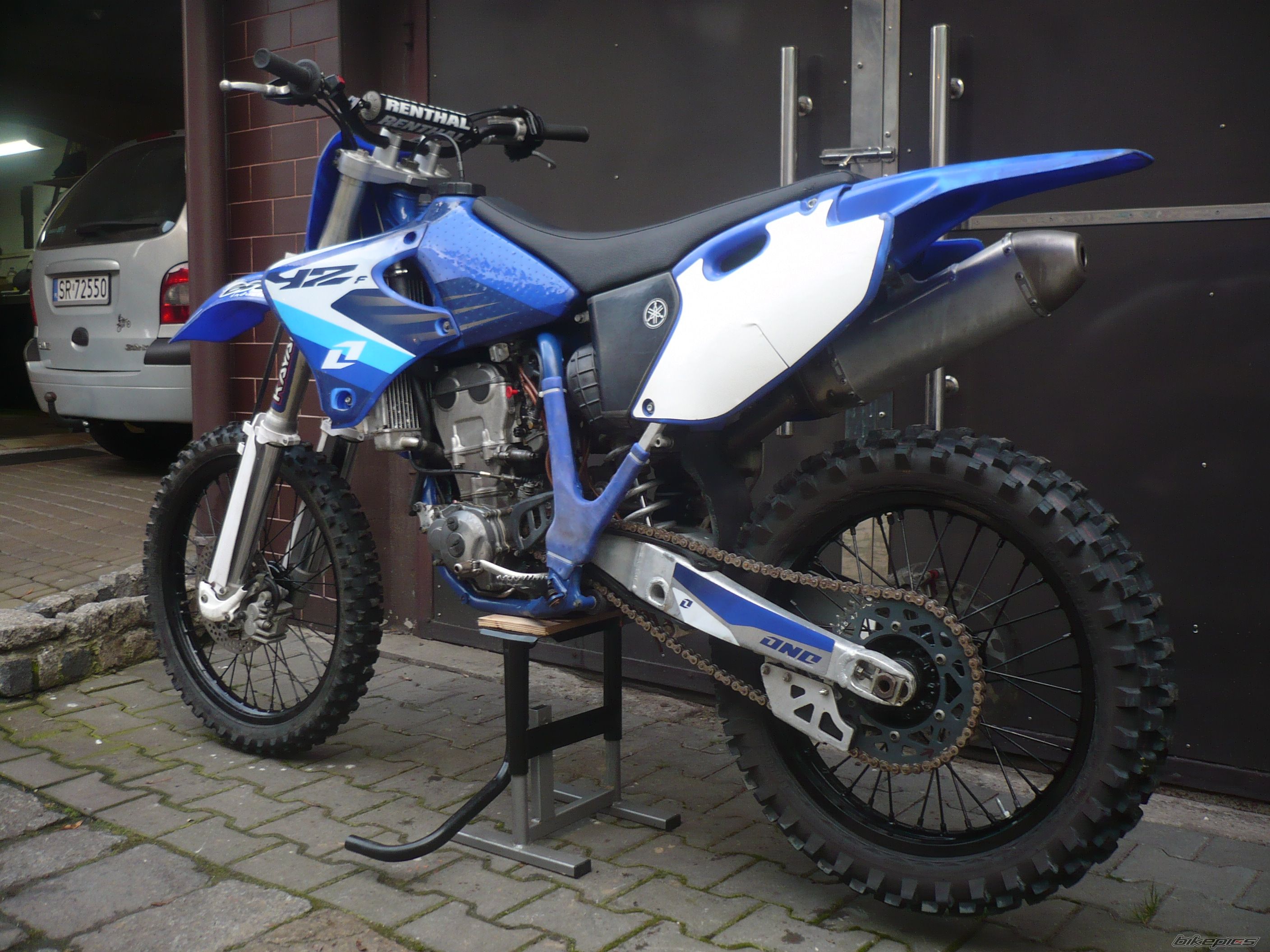 Photo 1512149