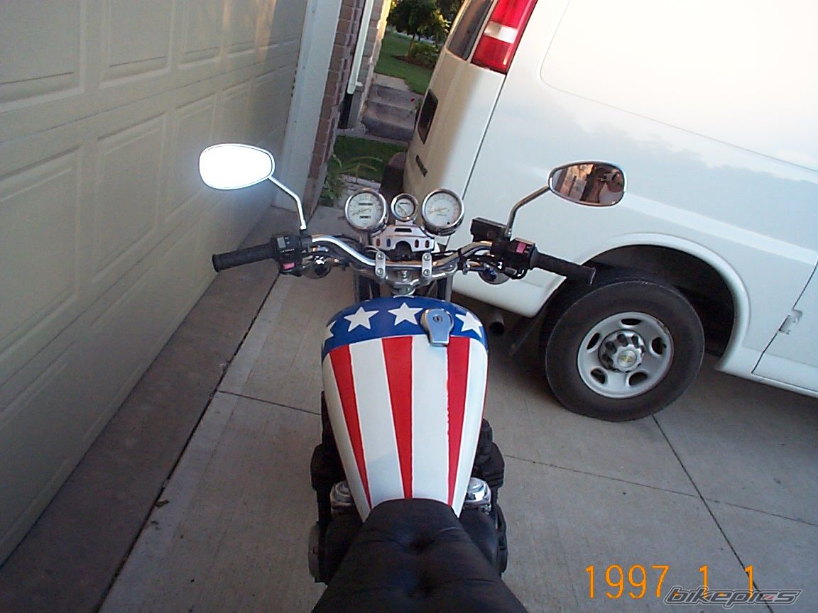 Photo 1512178