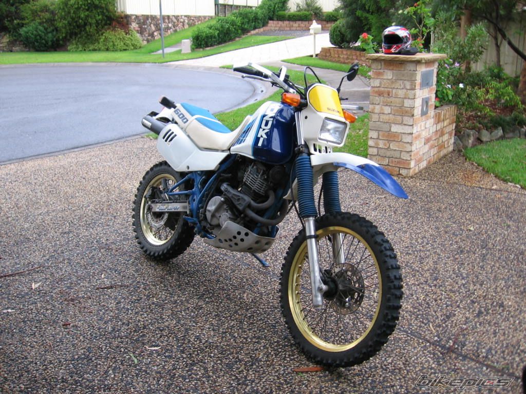 Photo 1512353