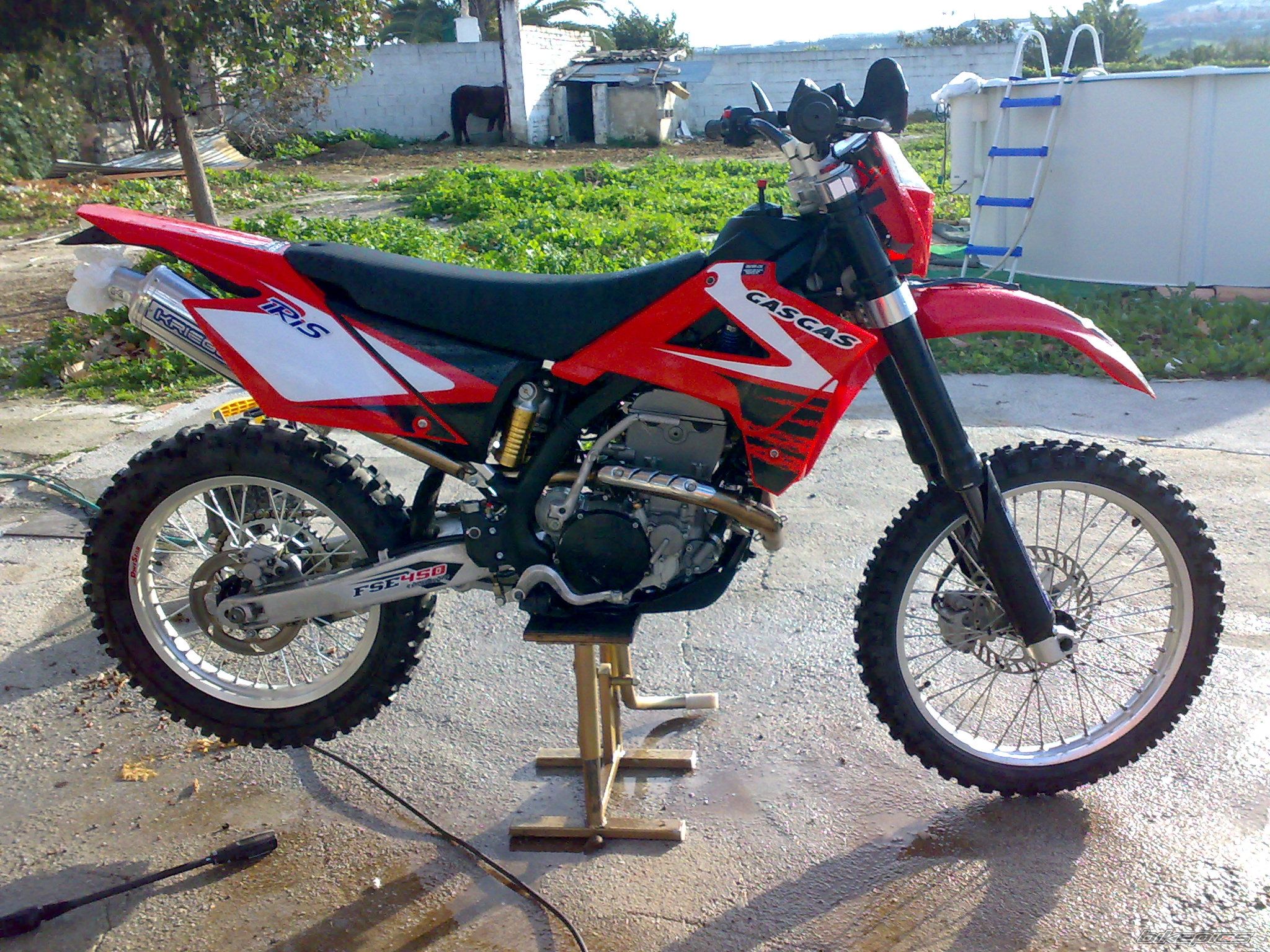 Photo 1512415