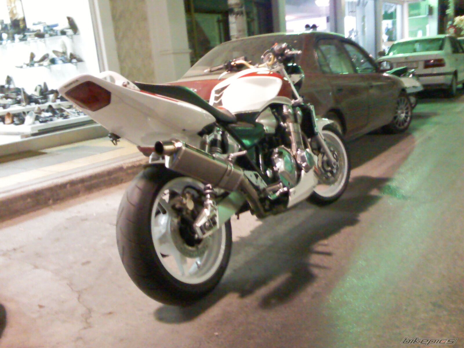 Photo 1512469