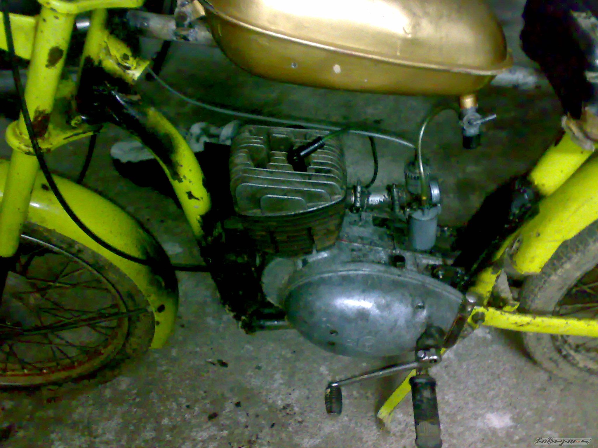 Photo 1512734