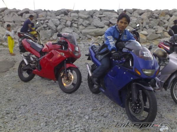 Photo 1512760