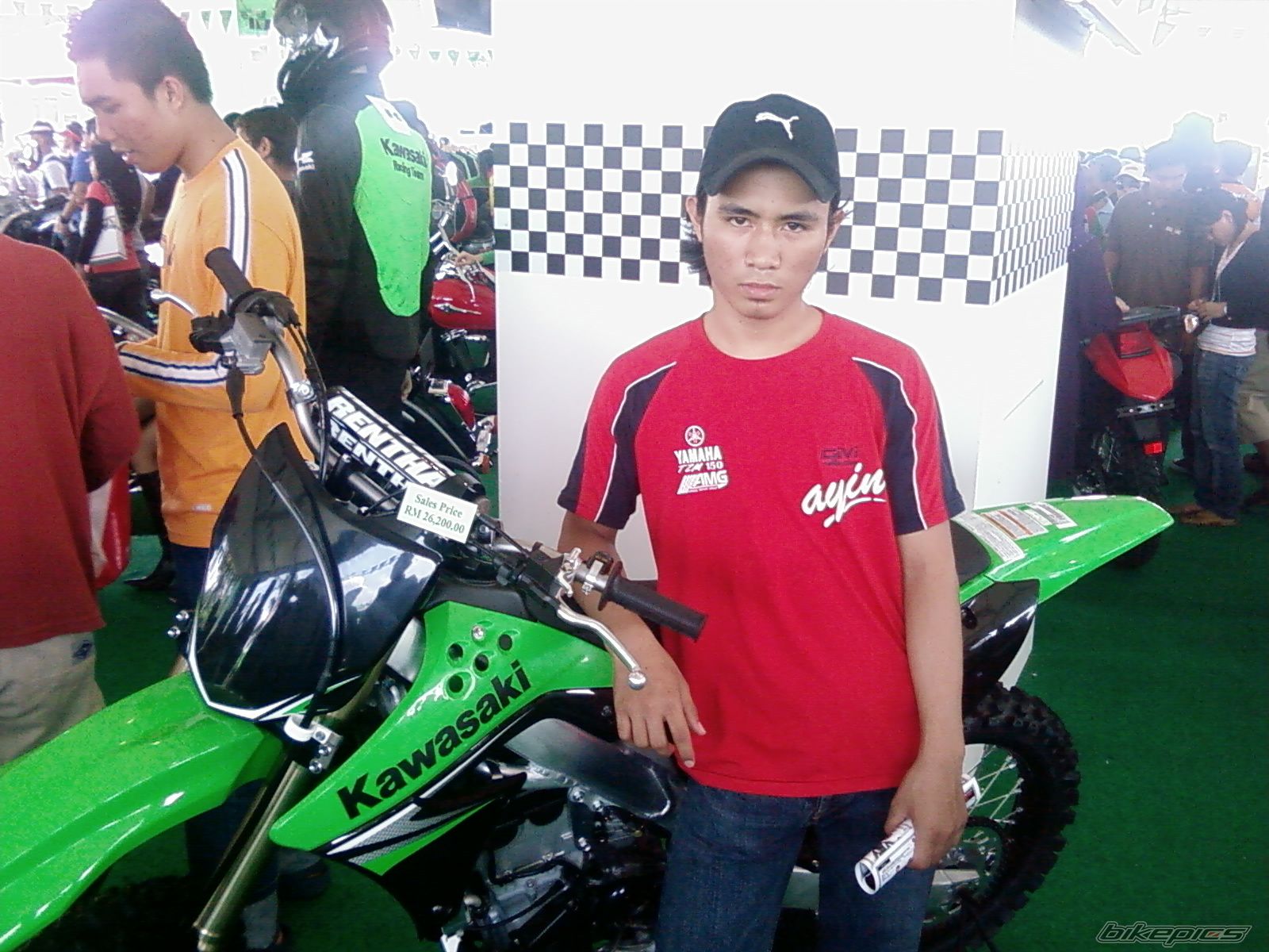 Photo 1512762
