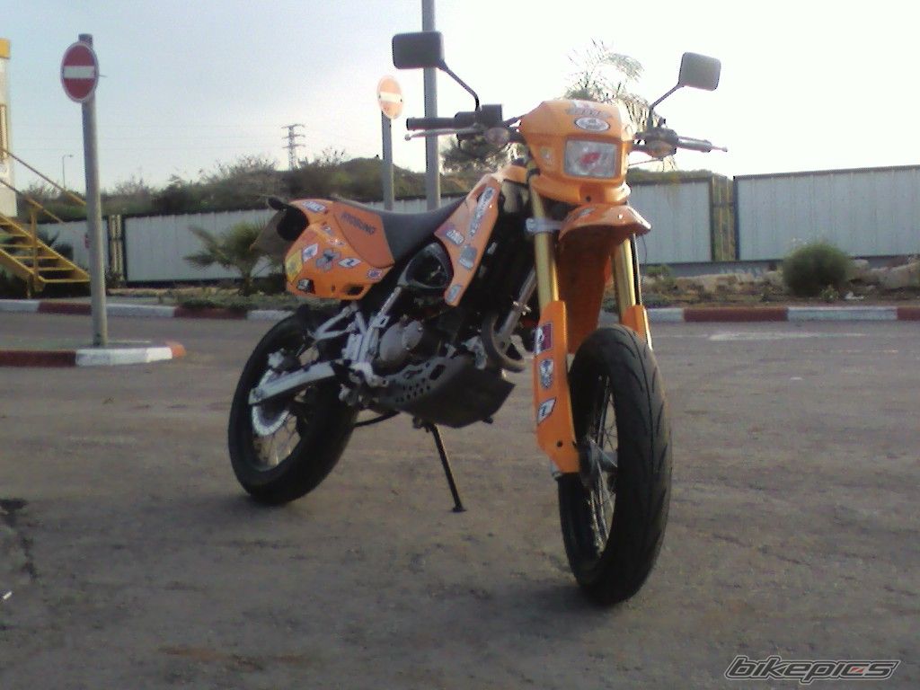 Photo 1512775