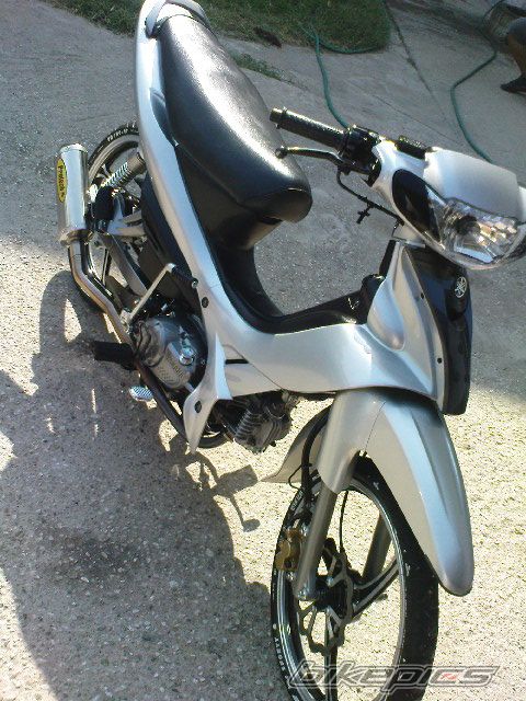 Photo 1512806