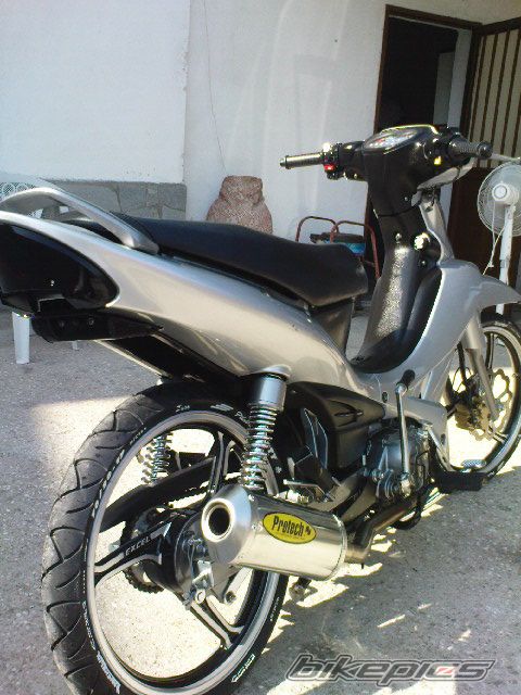 Photo 1512808