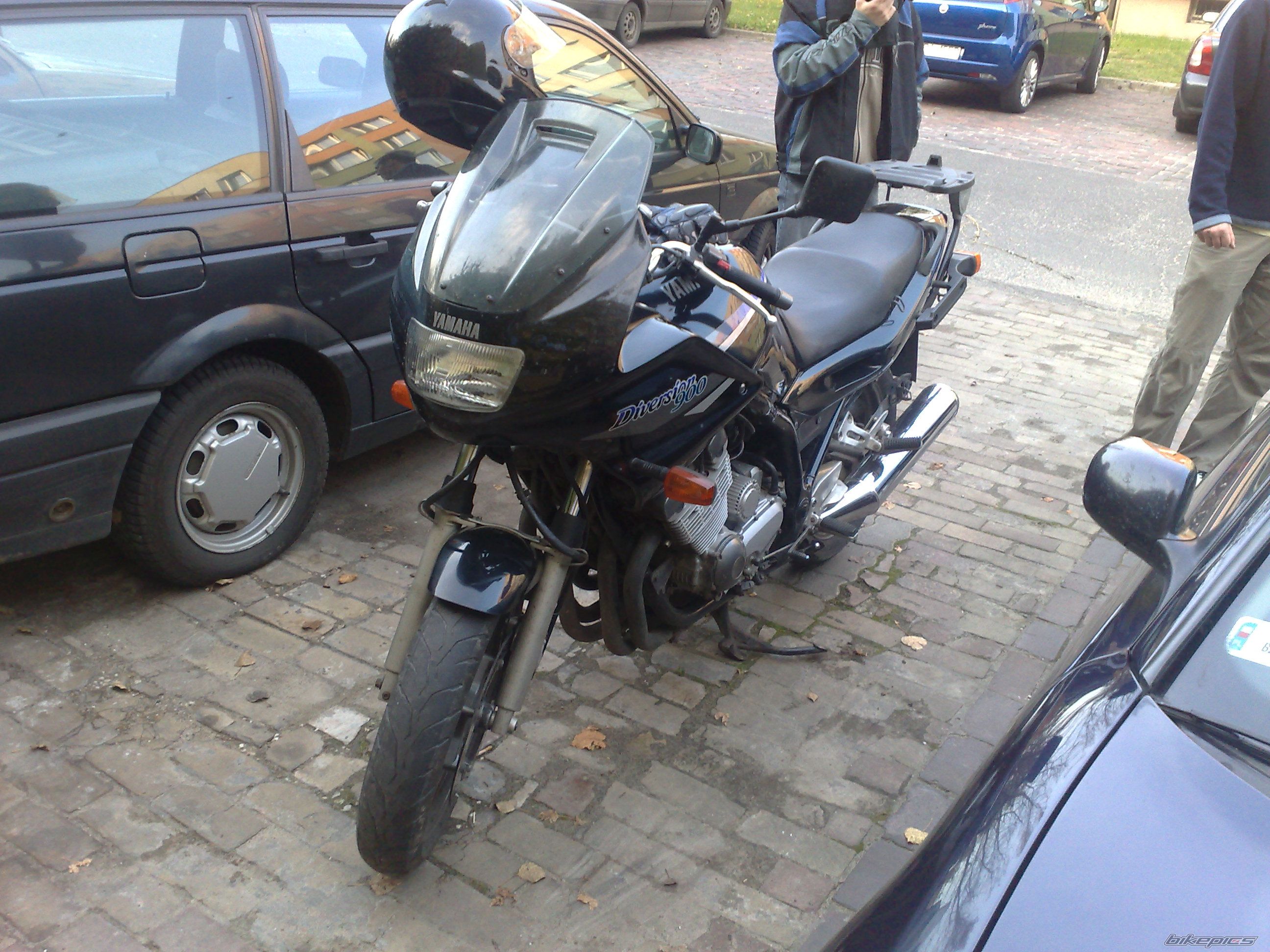 Photo 1512819