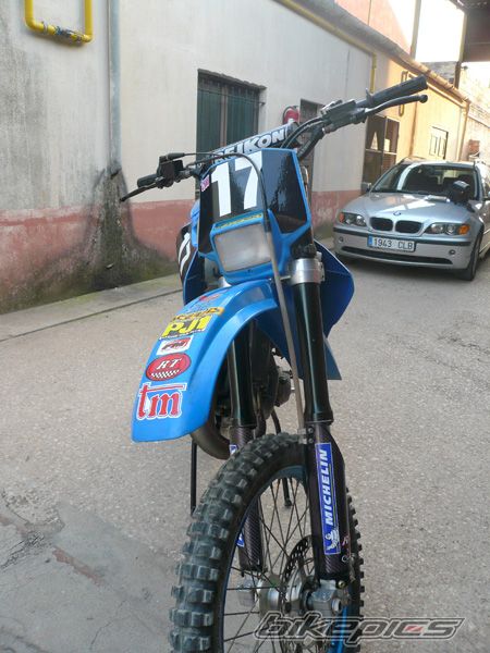 Photo 1512843