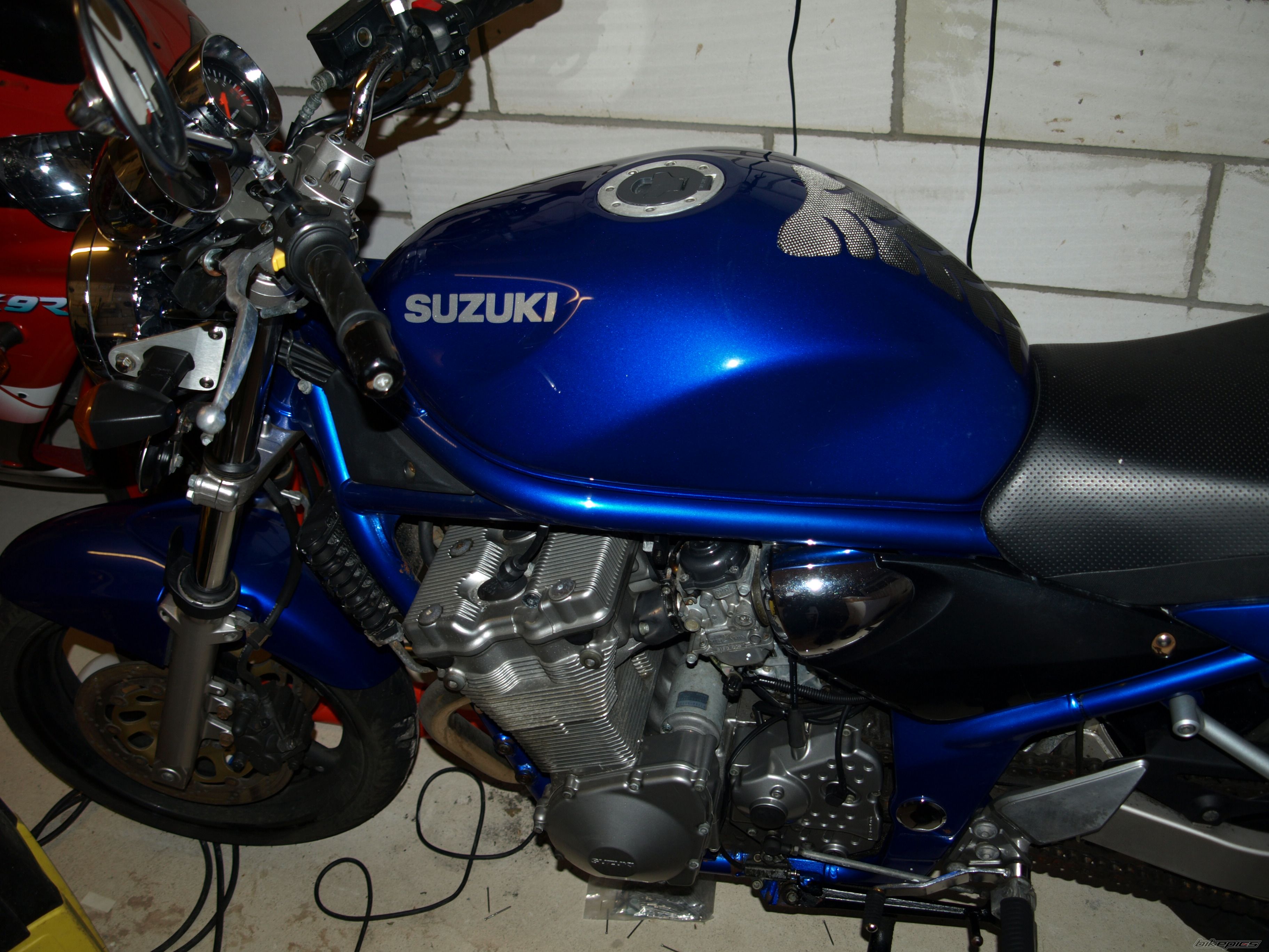 Photo 1512852