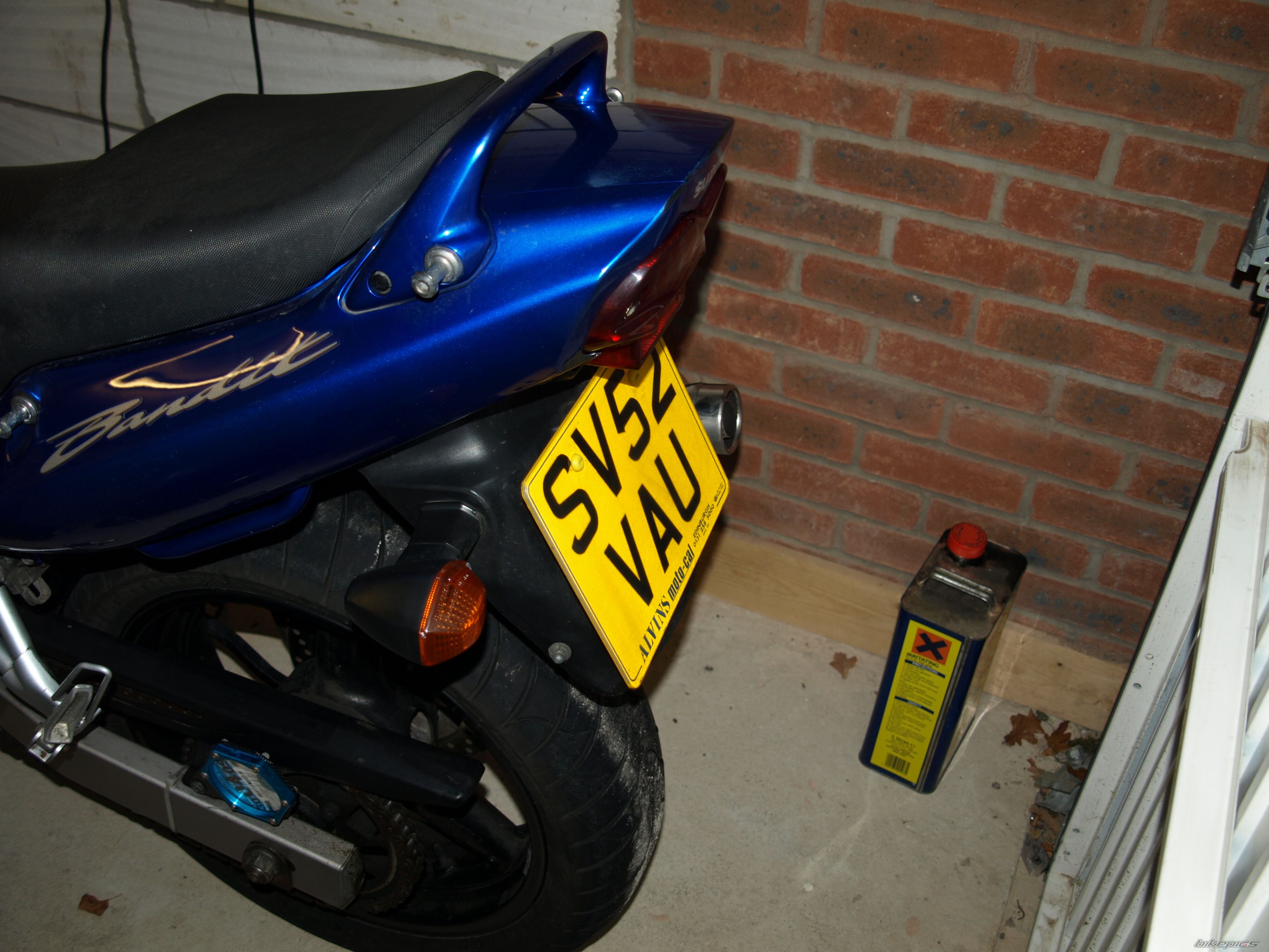 Photo 1512854