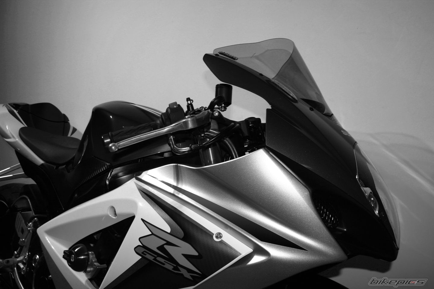 Photo 1512862