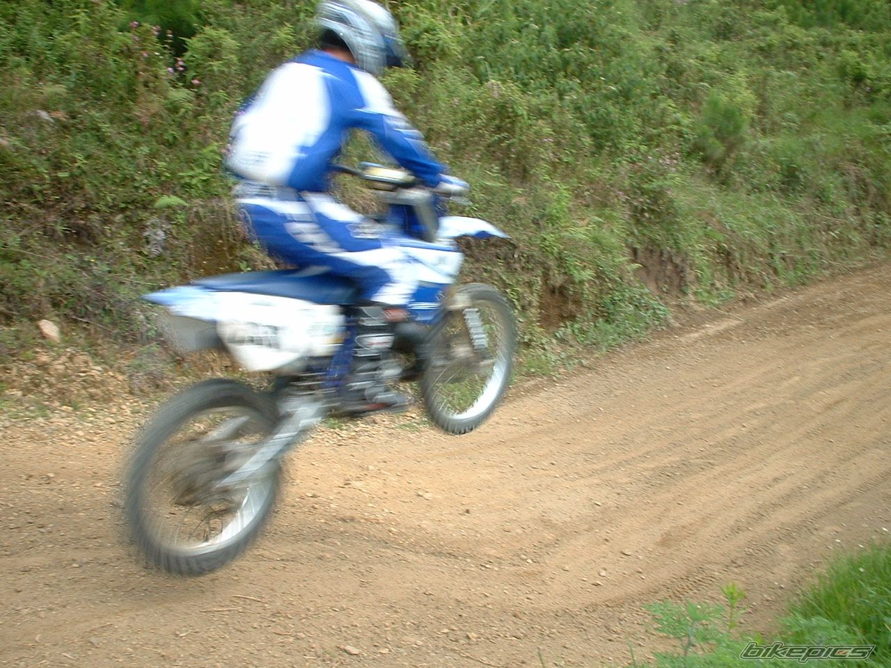 Photo 1512876