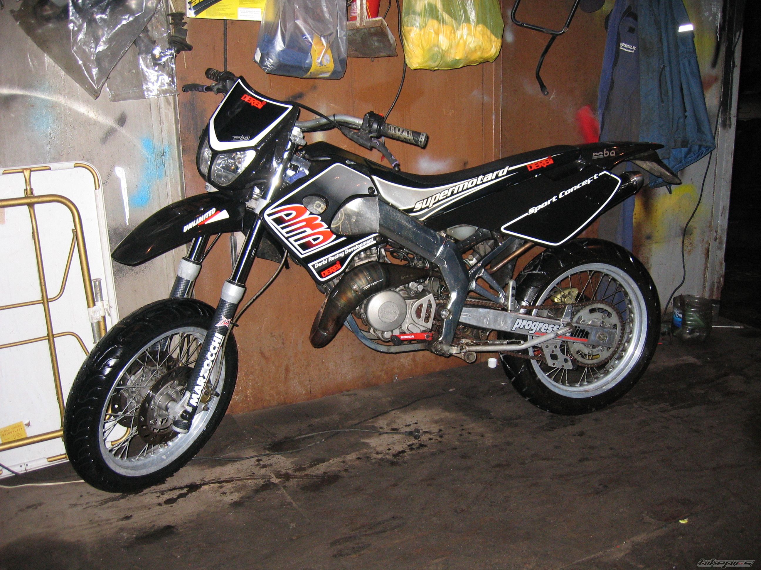 Bike Photo 1512944