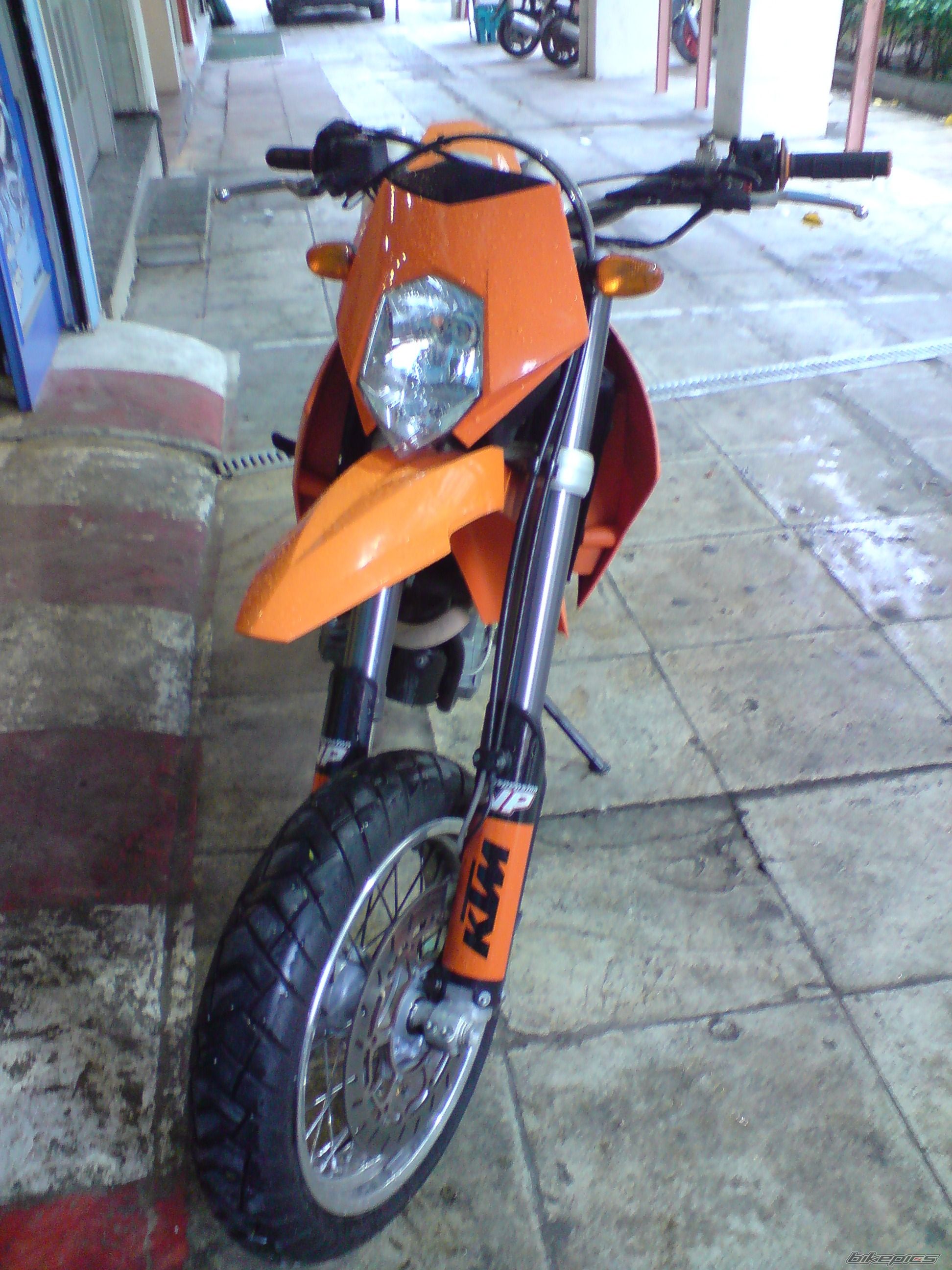 Photo 1513096