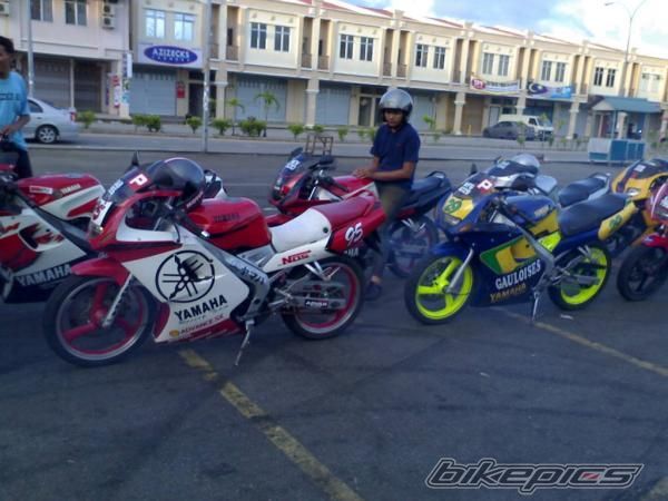 Photo 1513159