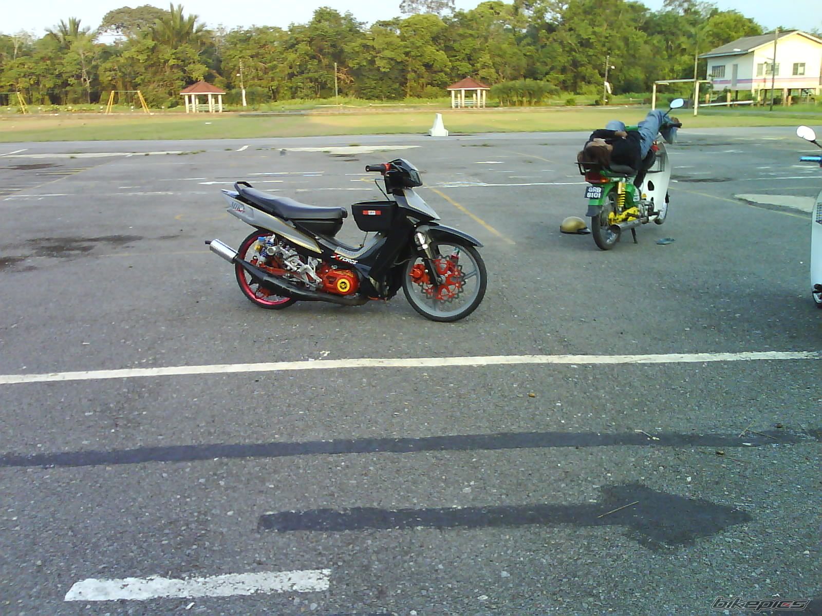 Photo 1513168