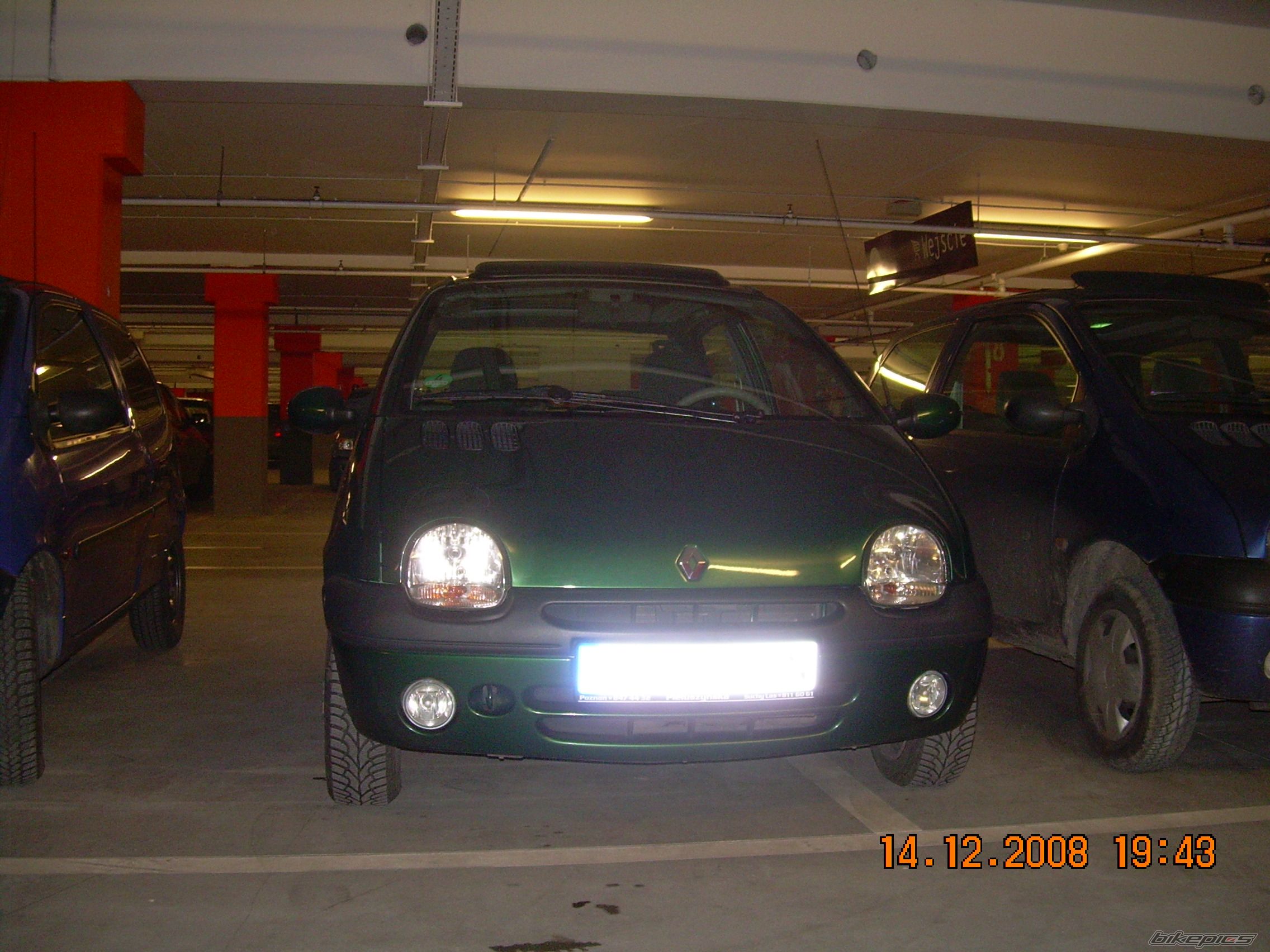 Photo 1513330