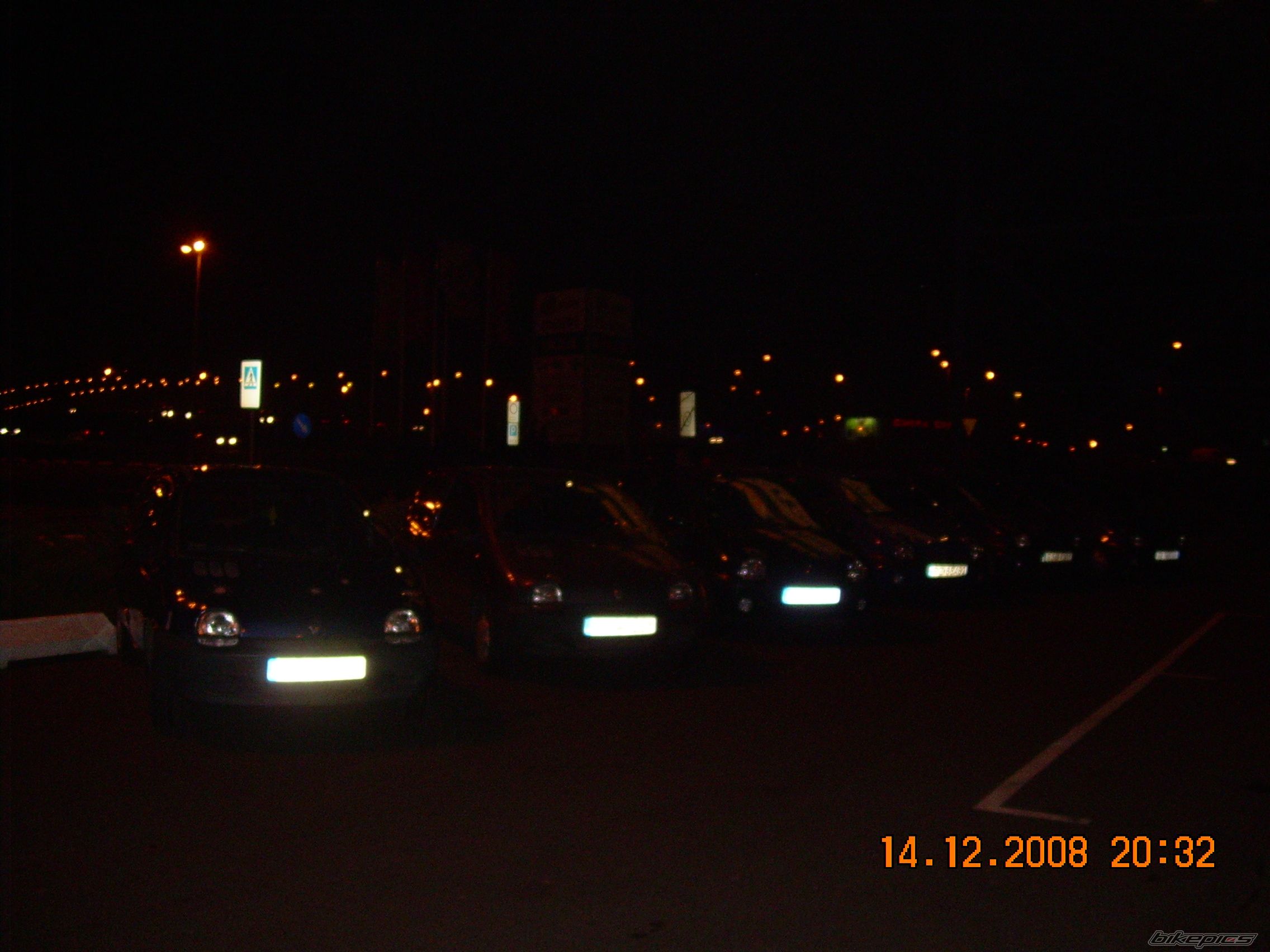 Photo 1513355
