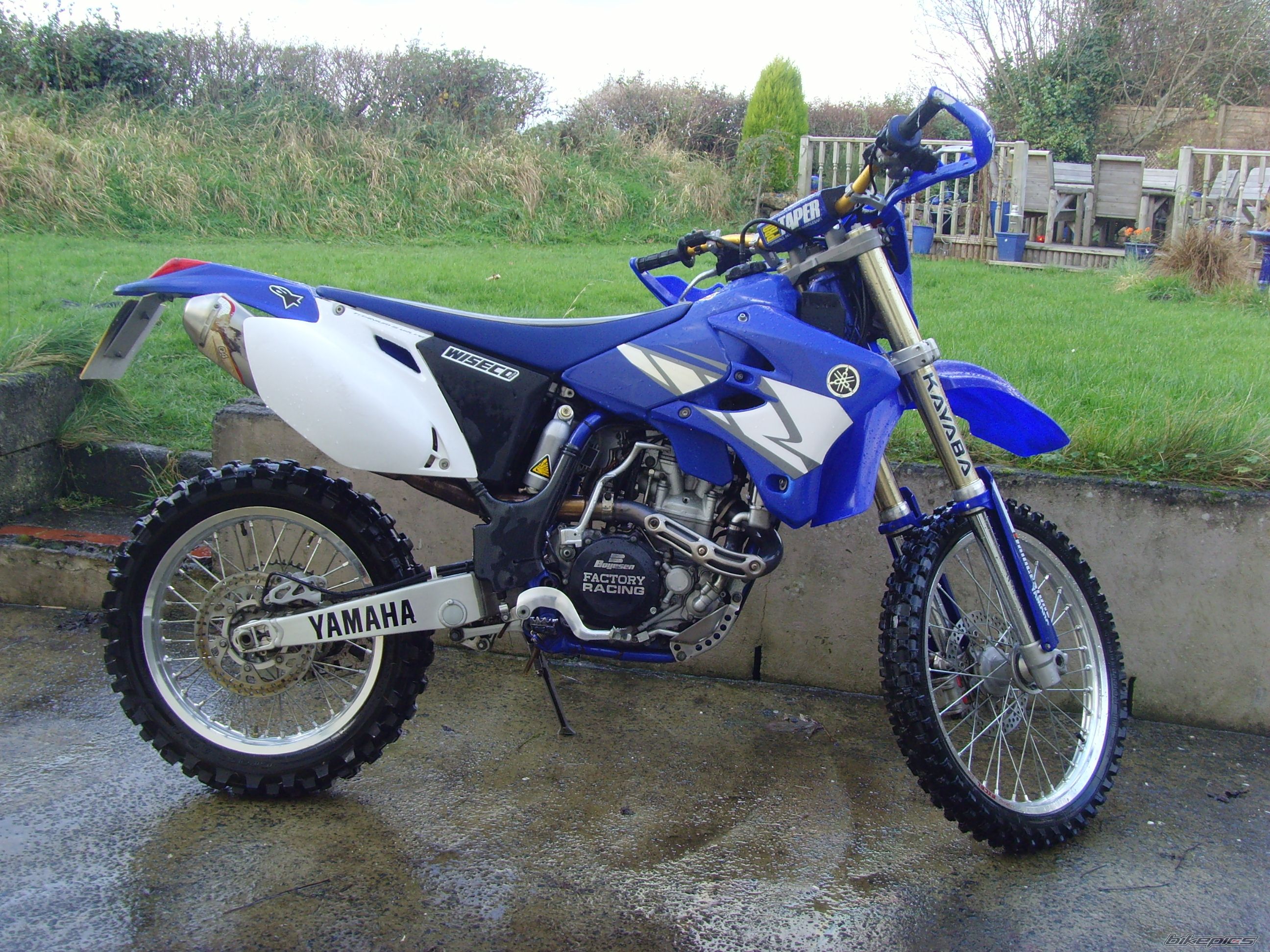 Photo 1513438