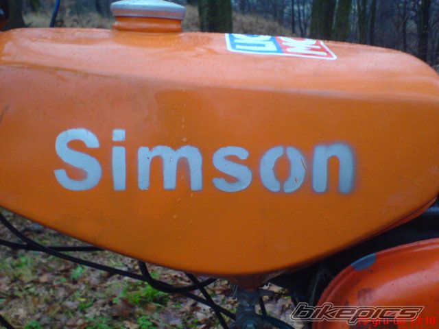 Photo 1513517