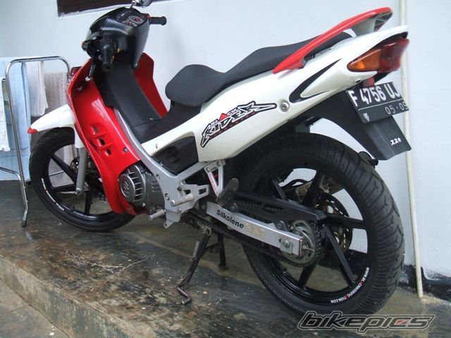 Photo 1513715
