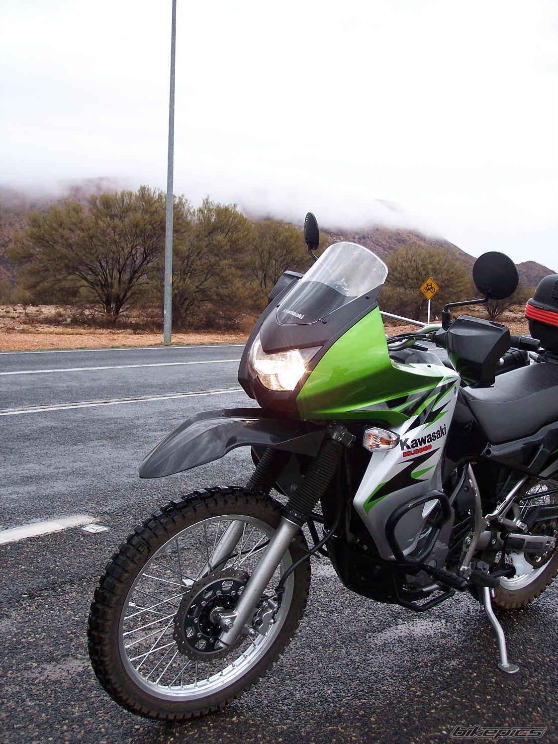 Photo 1513816