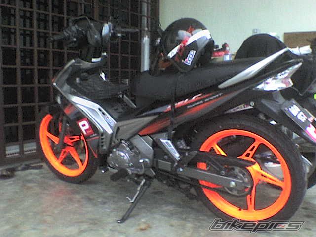 Photo 1514221