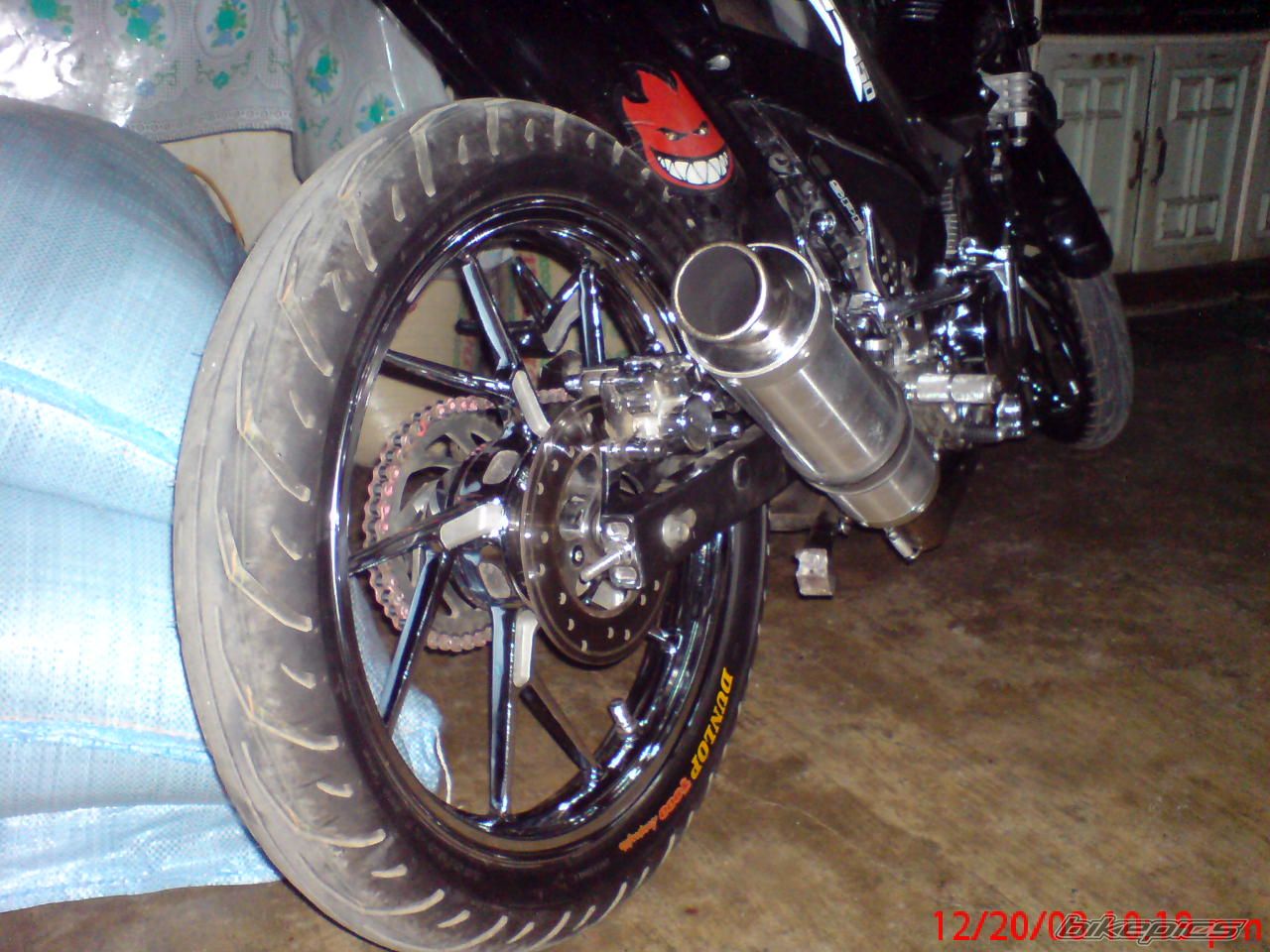 Photo 1514744