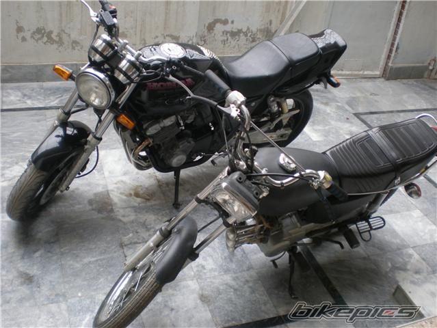 Photo 1514944