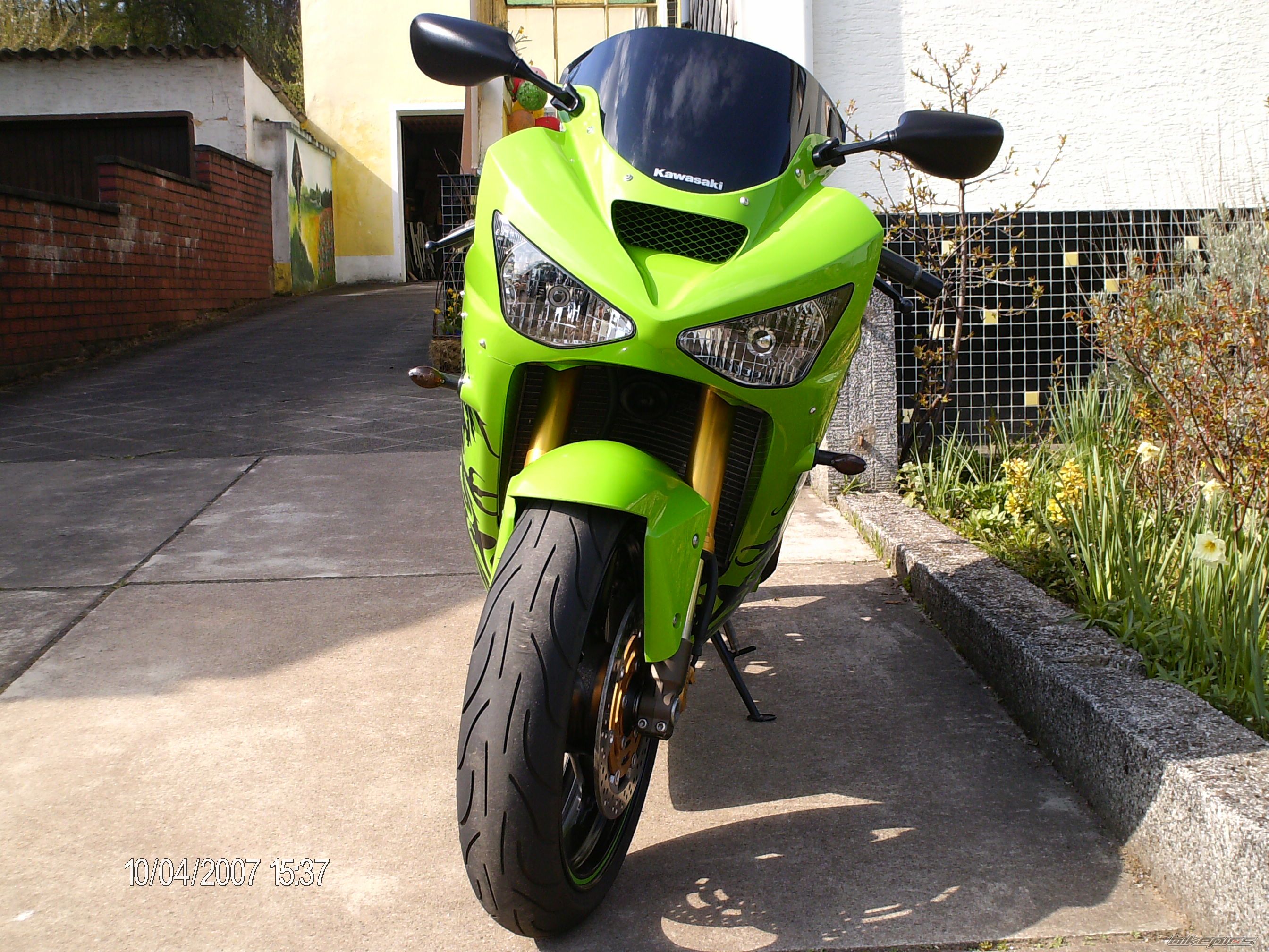 Photo 1515548