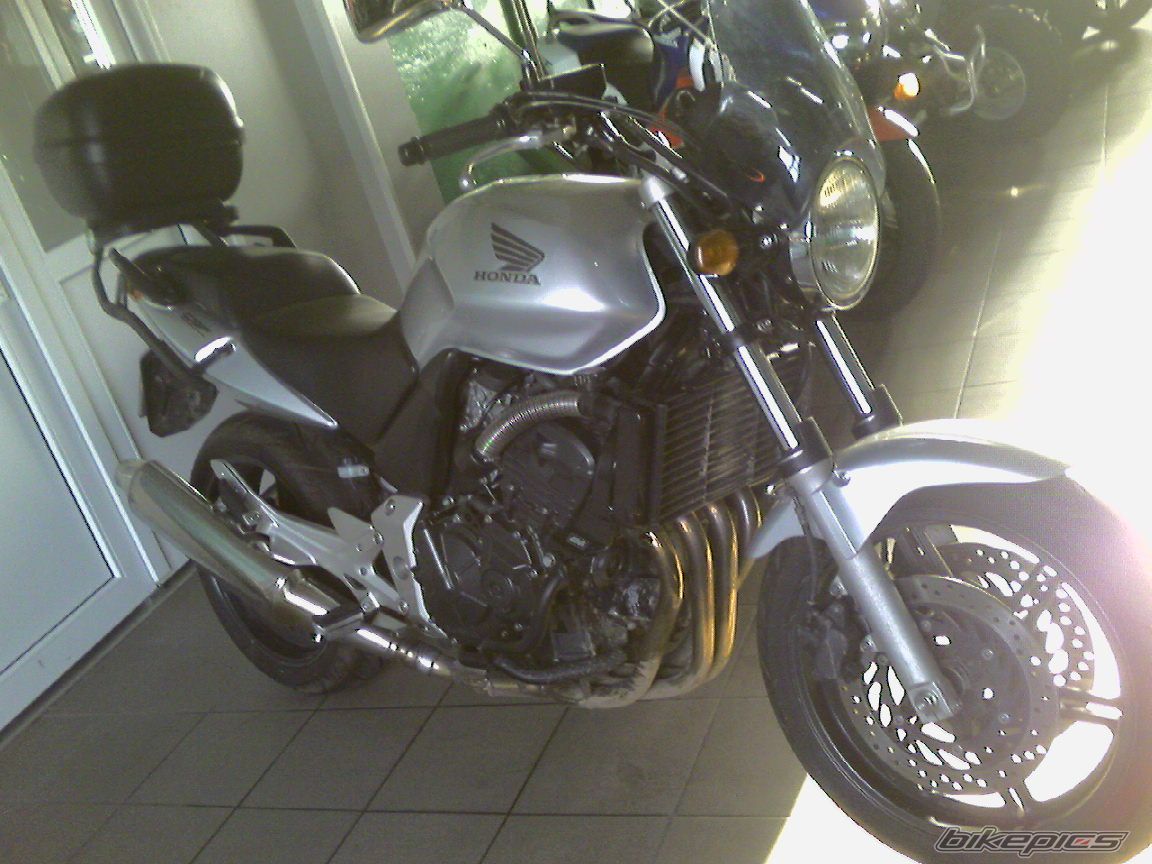 Photo 1515614