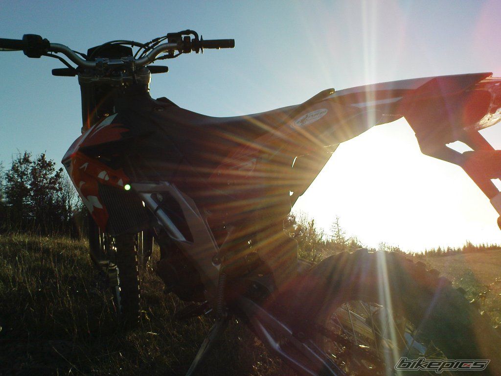 Photo 1515940
