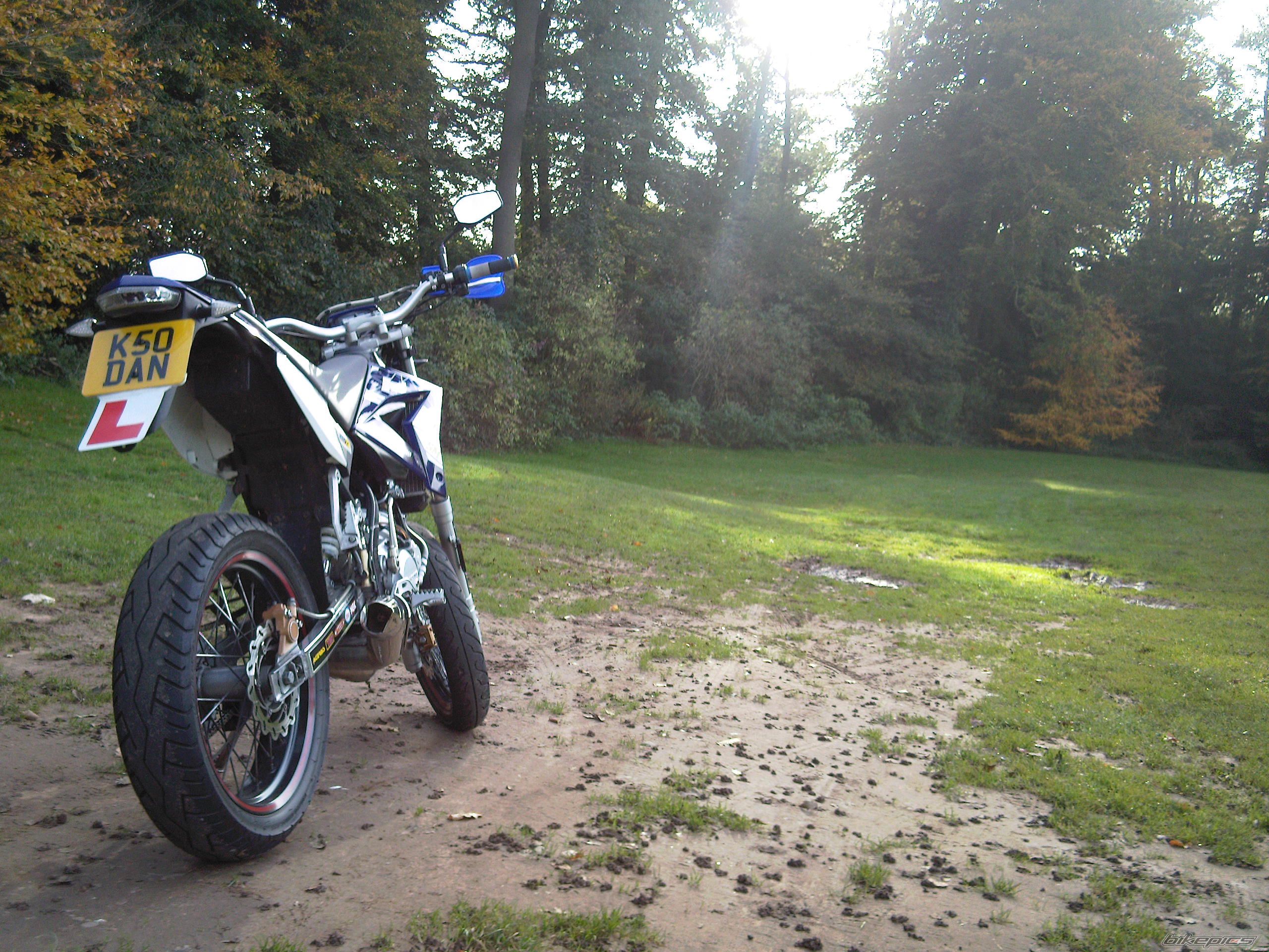 Photo 1516002