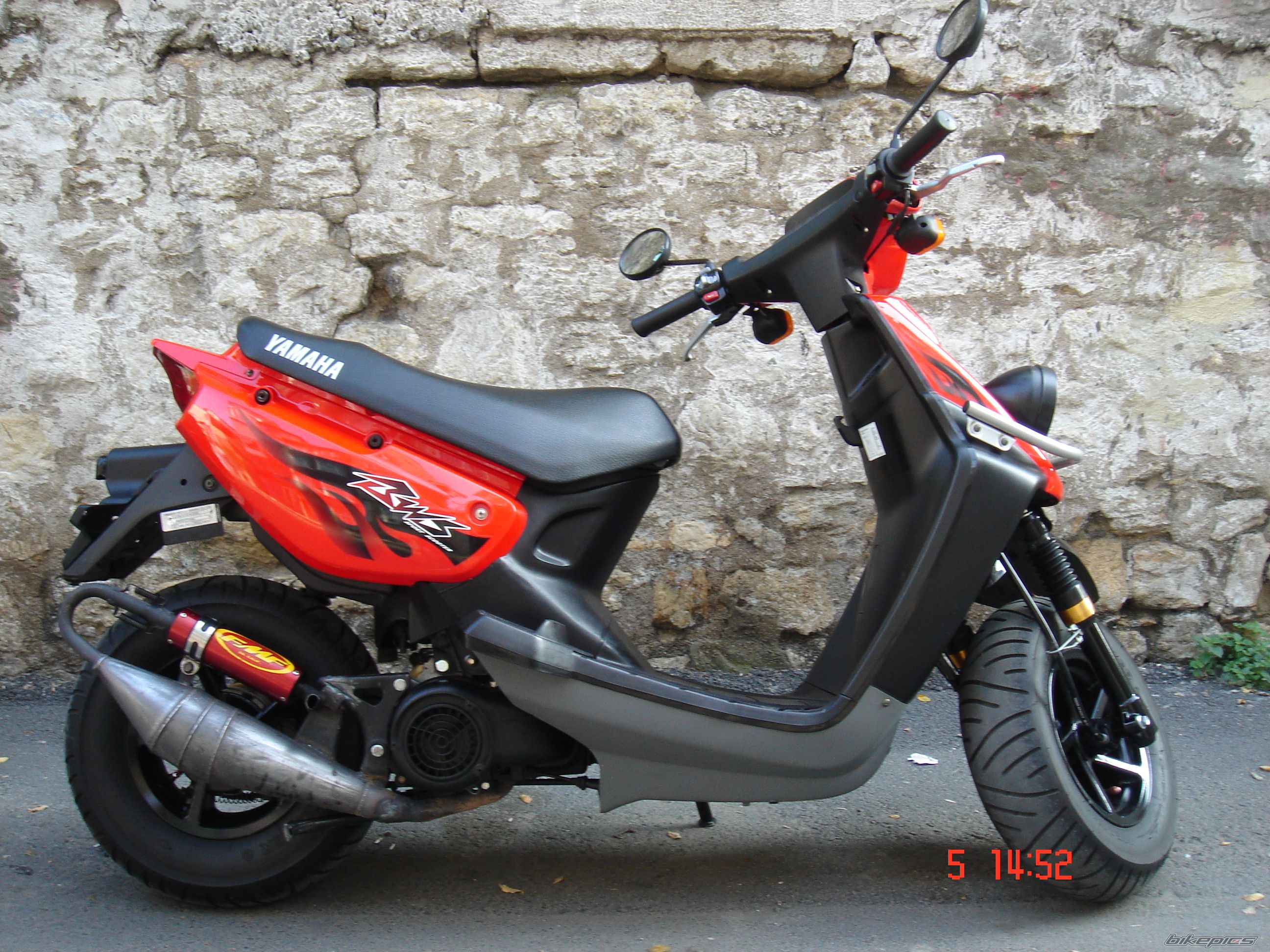 Photo 1516163