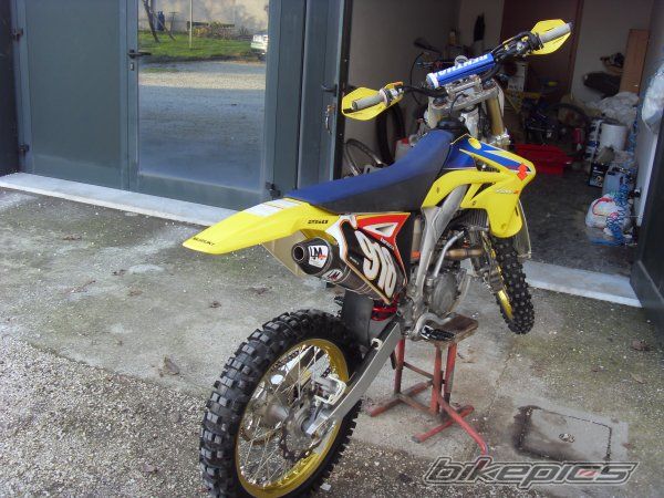 Photo 1516303