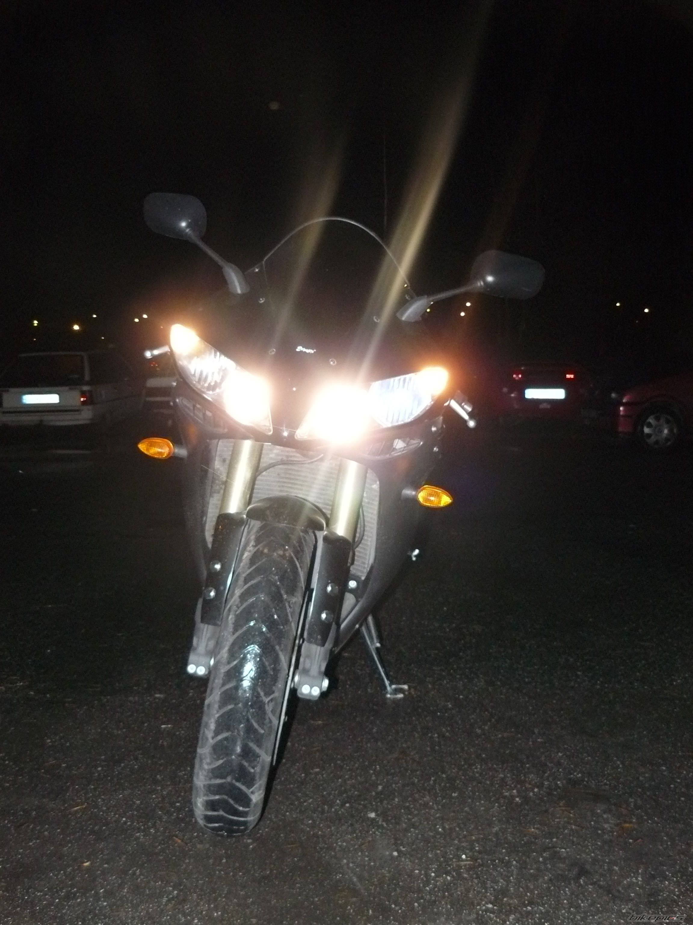 Photo 1516351
