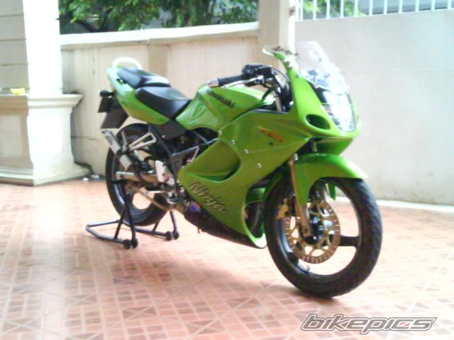 Photo 1516363