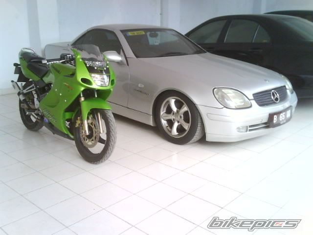 Photo 1516379