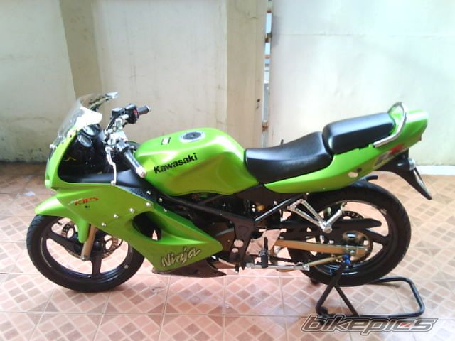 Photo 1516382
