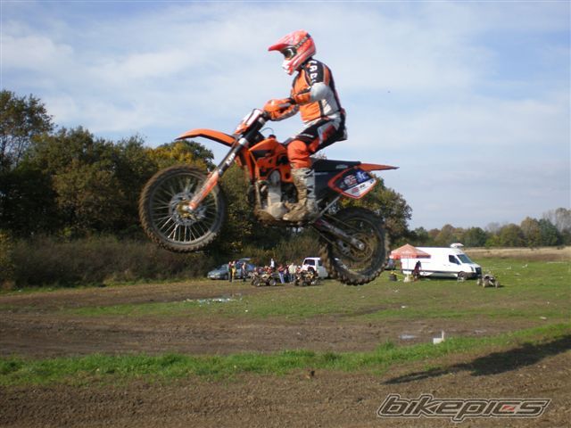 Photo 1516670