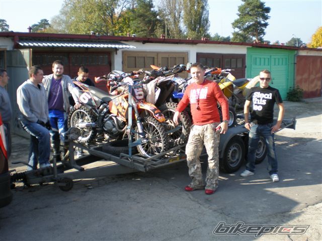 Photo 1516708