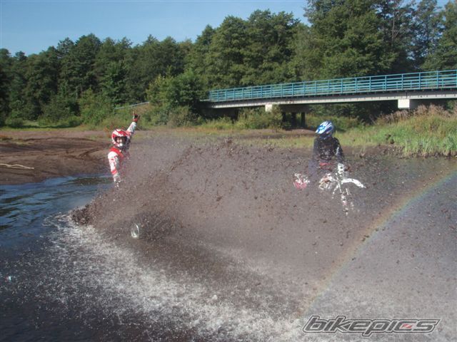 Photo 1516745