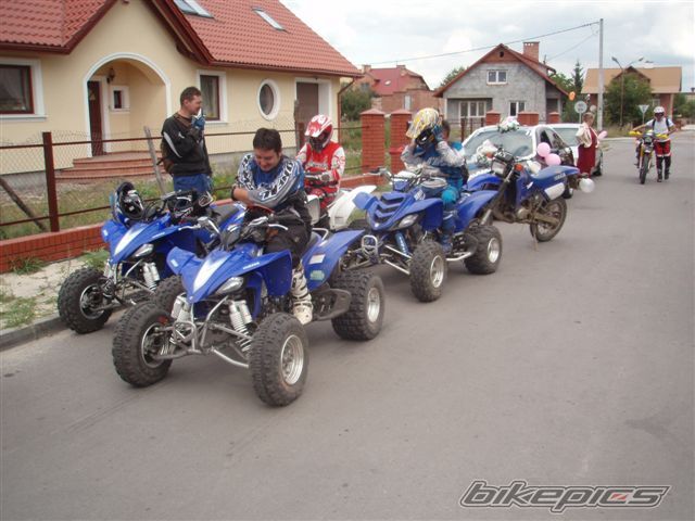 Photo 1516752