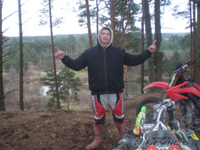 Photo 1516762