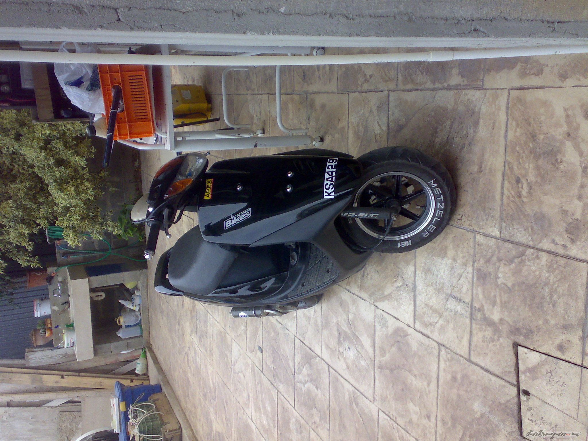 Photo 1516794