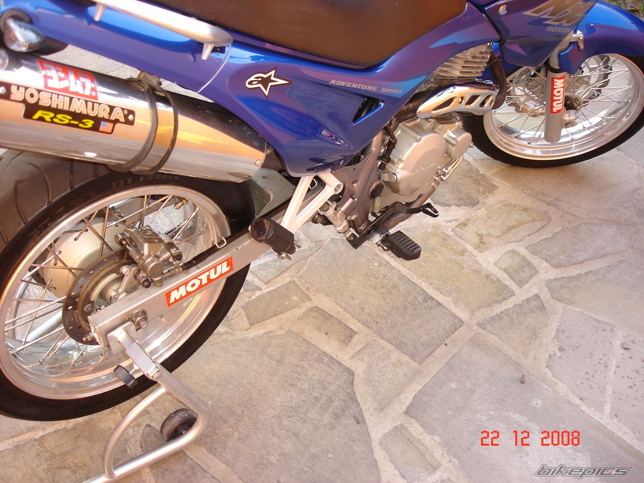 Photo 1516795